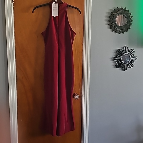 Burgundy dress - Picture 2 of 2